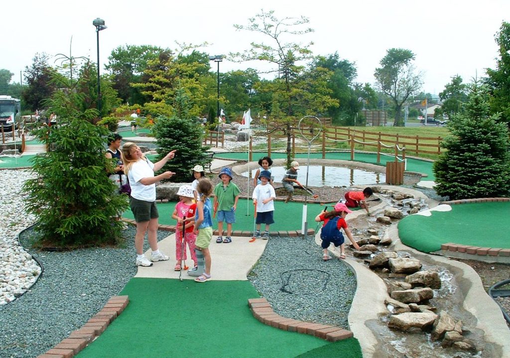 Within range miniature_golf