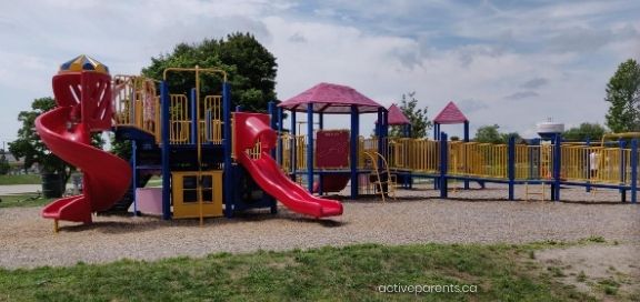 waterdown memorial park splash pad