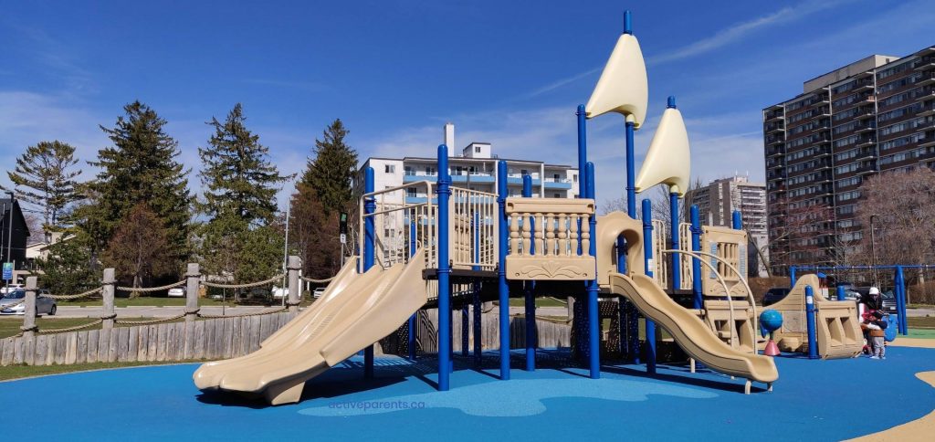 bronte waterfront park oakville playground