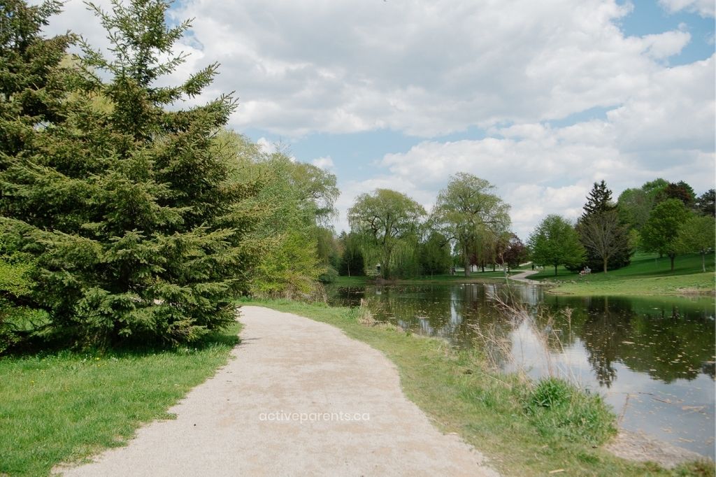 cambridge park pathways