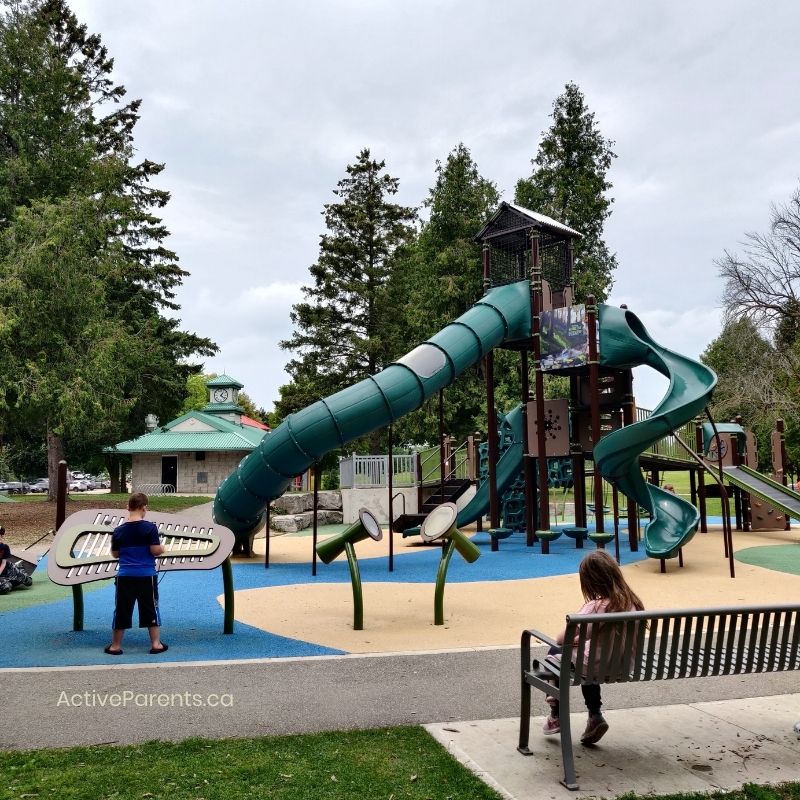 riverside park naturdal playground