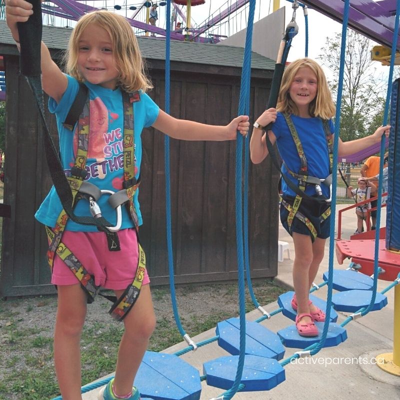 mini ropes course at safari niagara