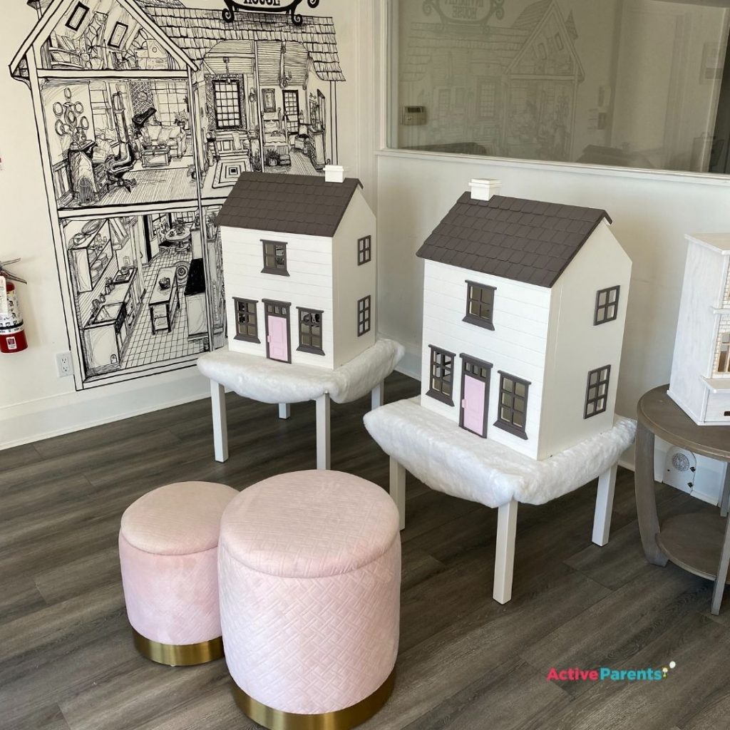Doll houses at Duran Place For Kids in Oakville