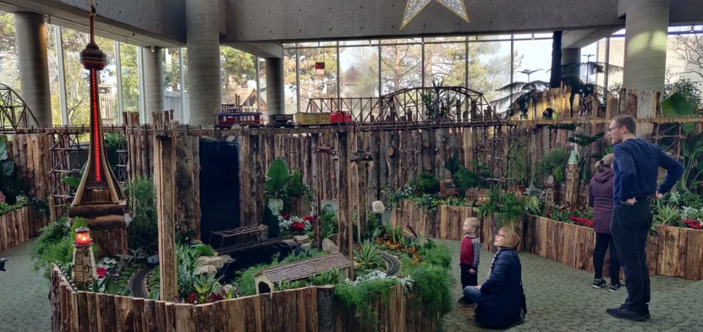  the Botanical Train Display at RBG